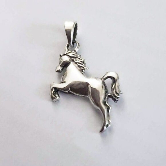 Rearing Mustang Stallion Horse 925 Sterling Silver Animal Charm Necklace Pendant - Picture 2 of 3